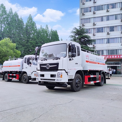 东风专底12-15吨洒水车