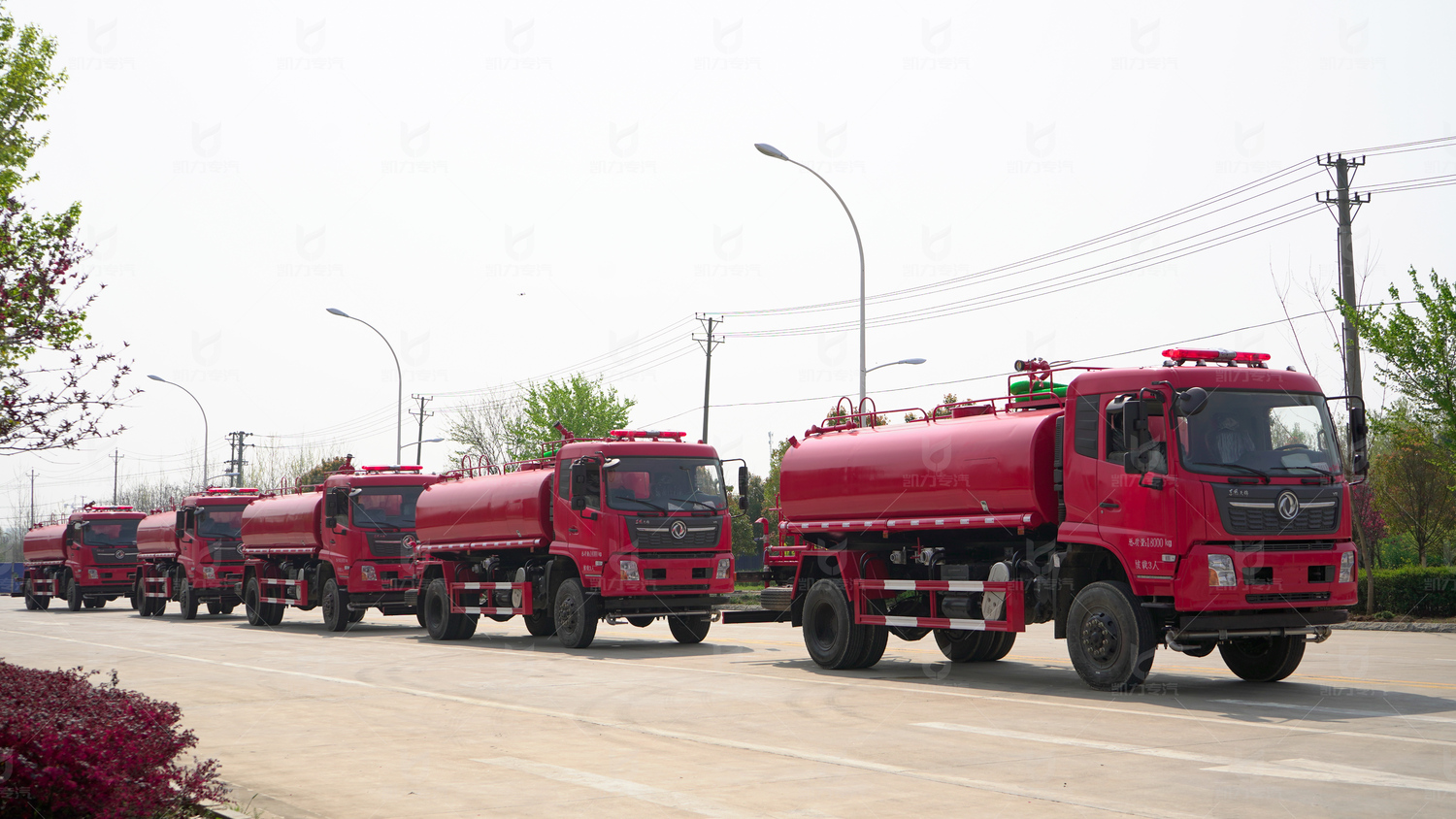 東風天錦消防灑水車 (3).jpg