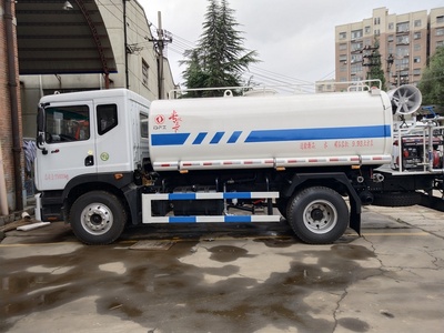 东风15吨工地洒水车