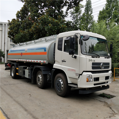 東18噸運(yùn)油車