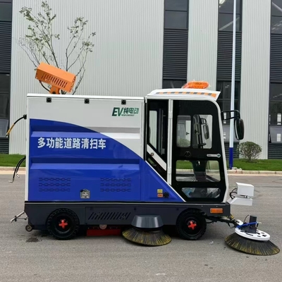 电动扫路车