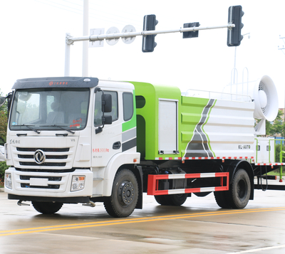 天錦抑塵車前置360度旋轉(zhuǎn)炮